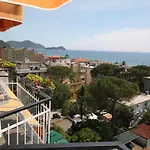 Hotel Mediterraneo 3*