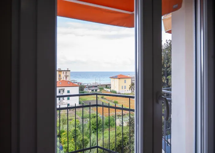 Hotel Mediterraneo Cavi di Lavagna