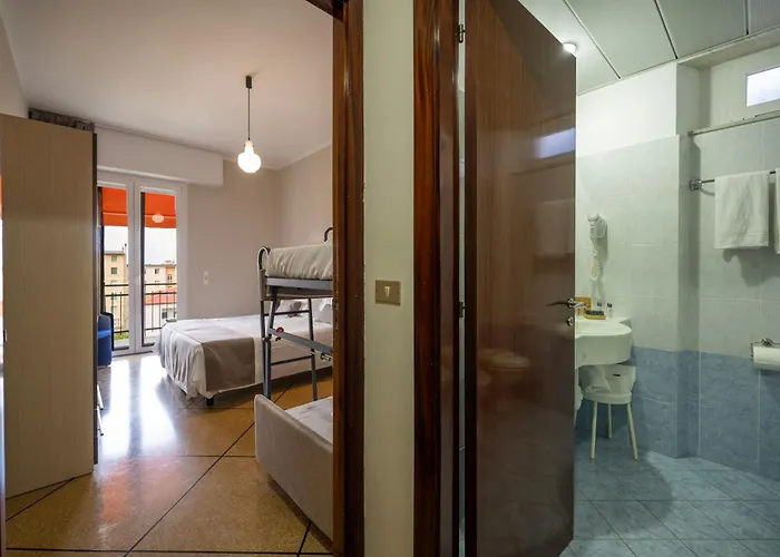 Hotel Mediterraneo Cavi di Lavagna