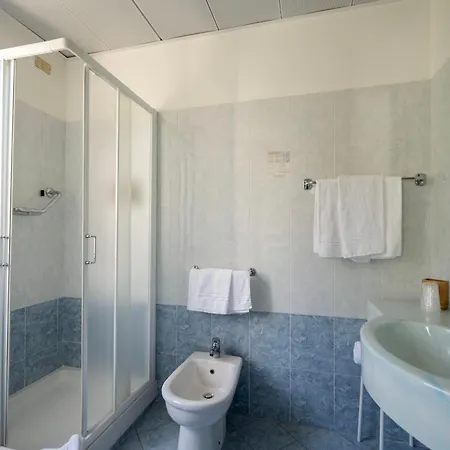 Mediterraneo Hotel 3*