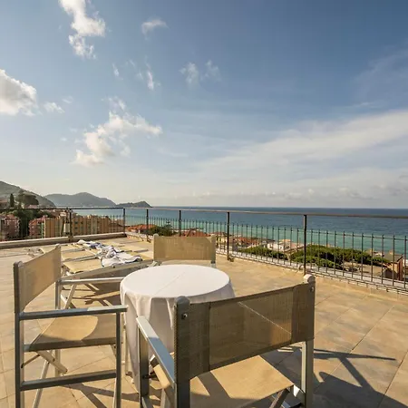 Hotell Mediterraneo