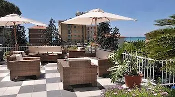 Mediterraneo Hotel