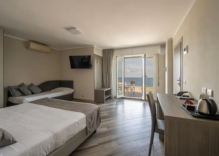 Mediterraneo Cavi di Lavagna