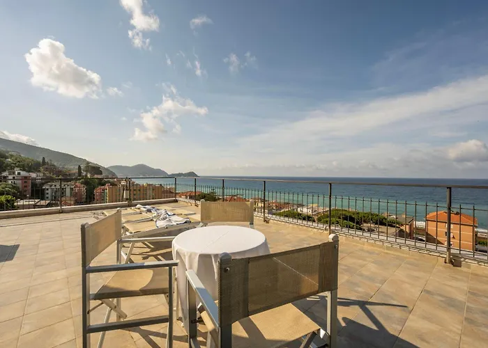 Hotel Mediterraneo